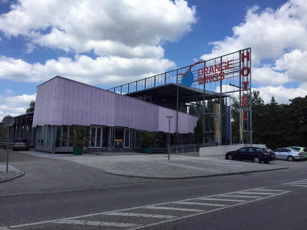 Orange Wings Krems Hotel Exterior photo